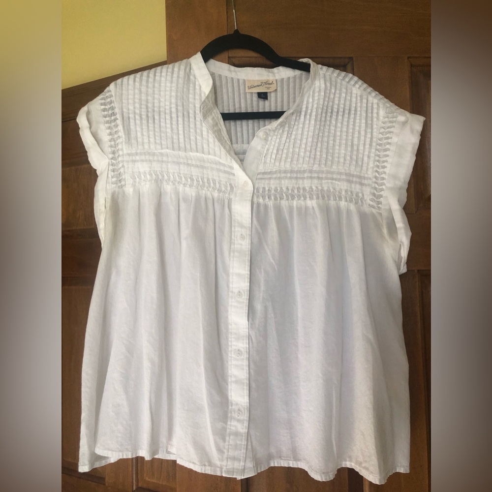 Women’s XL button down blouse